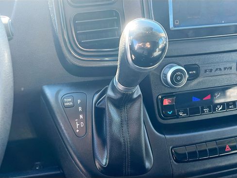 Used 2023 RAM ProMaster 2500 image 24