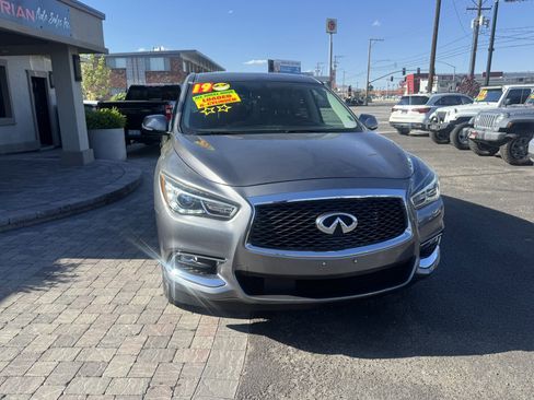 Used 2019 INFINITI QX60 Pure image 1