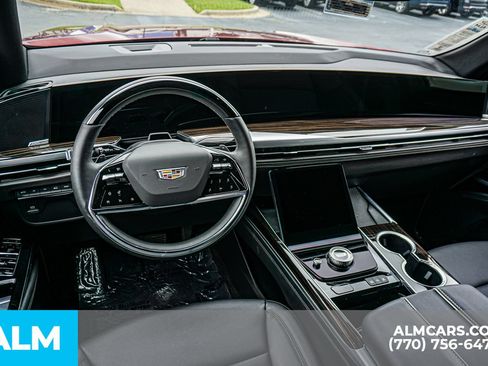 Used 2026 Cadillac Escalade 4WD image 30