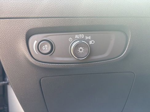 Used 2024 Buick Encore GX Preferred w/ Comfort Package AWD/4WD image 24
