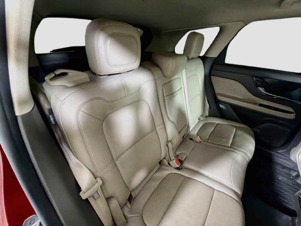 Used 2022 Lincoln Corsair Reserve w/ Elements Package FWD image 29