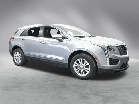 Used 2024 Cadillac XT5 Luxury FWD image 9