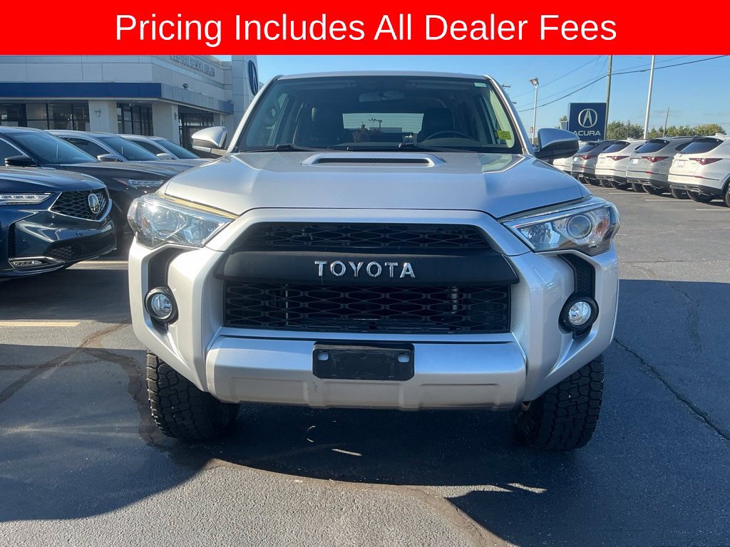 Used 2015 Toyota 4Runner Trail AWD/4WD image 7