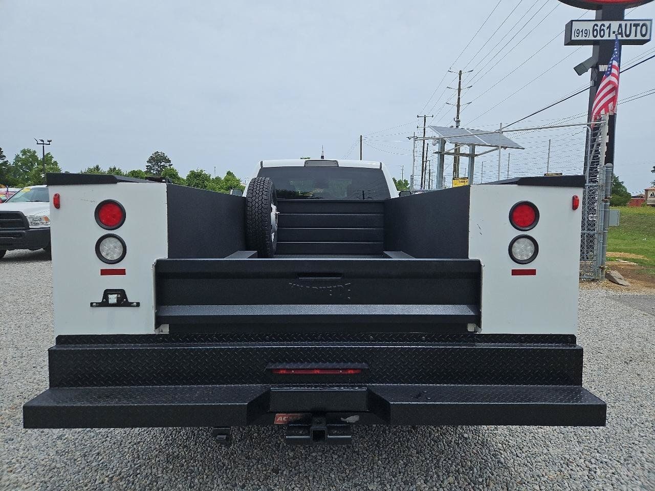 Used 2016 RAM 3500 Tradesman AWD/4WD image 4