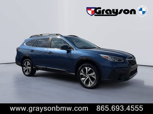 Used 2022 Subaru Outback Limited AWD/4WD image 1