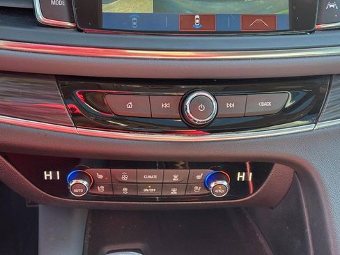 Used 2019 Buick Enclave Premium w/ Experience Buick Package image 26