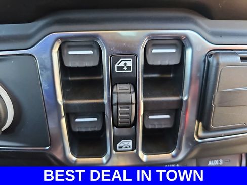 Used 2023 Jeep Wrangler Unlimited Rubicon 4xe w/ Steel Bumper Group AWD/4WD image 27