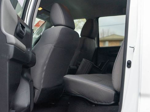 Used 2022 Toyota Tacoma SR image 23