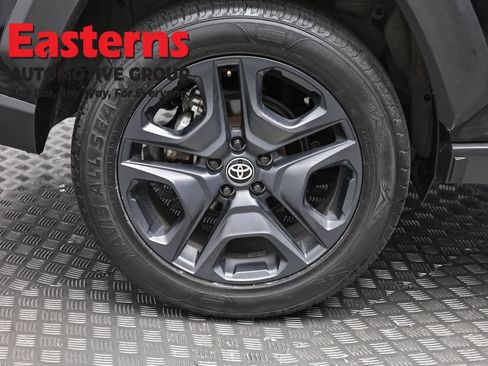 Used 2024 Toyota RAV4 Adventure AWD/4WD image 29