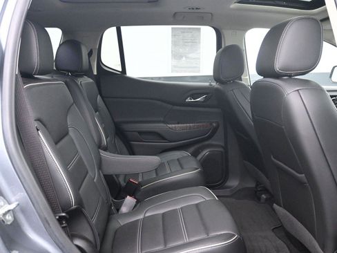 Used 2021 GMC Acadia Denali w/ Denali Ultimate Package image 14