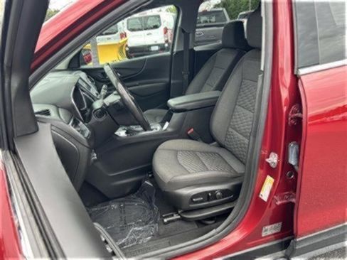 Used 2020 Chevrolet Equinox LT w/ Driver Convenience Package image 63