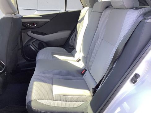 Certified 2025 Subaru Outback Premium AWD/4WD image 18