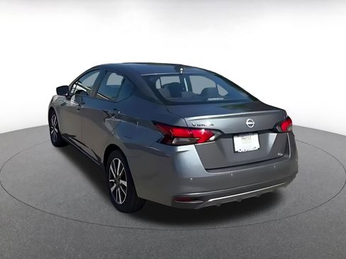 Used 2025 Nissan Versa SV FWD image 16
