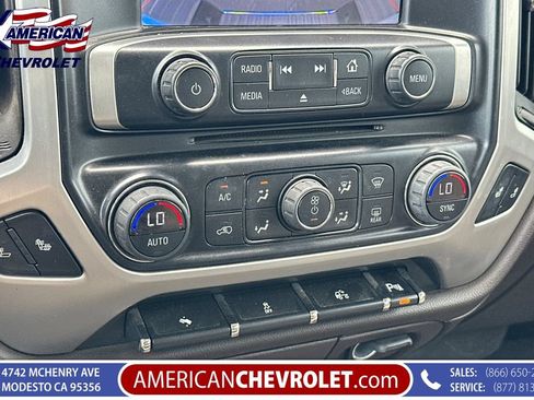 Used 2014 GMC Sierra 1500 SLT w/ SLT Preferred Package AWD/4WD image 27