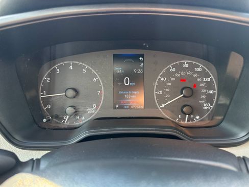 Used 2025 Toyota Corolla LE FWD image 18