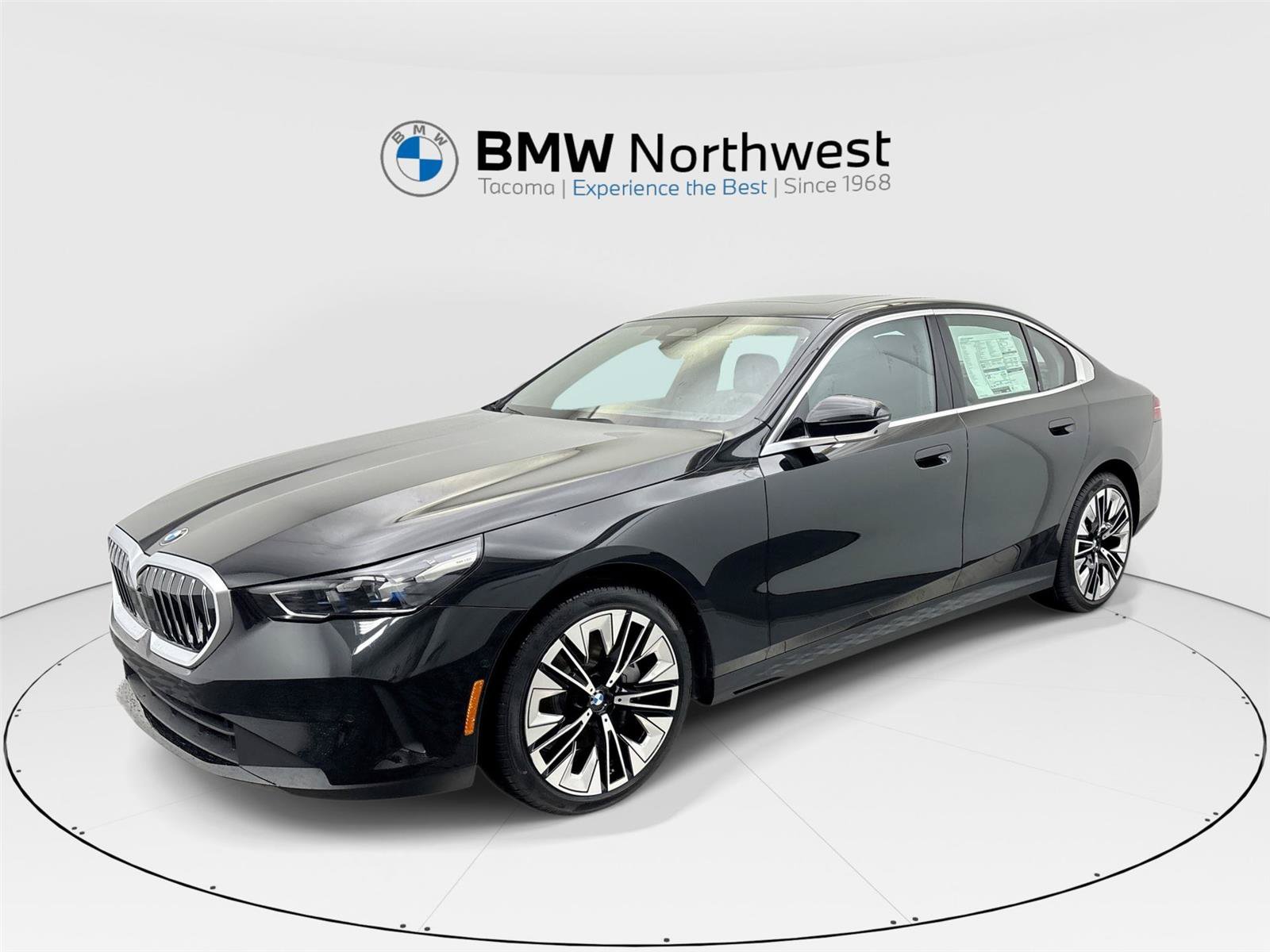 New 2026 BMW 540i xDrive w/ Premium Package AWD/4WD image 1