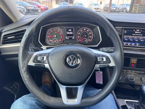 Used 2020 Volkswagen Jetta S image 17