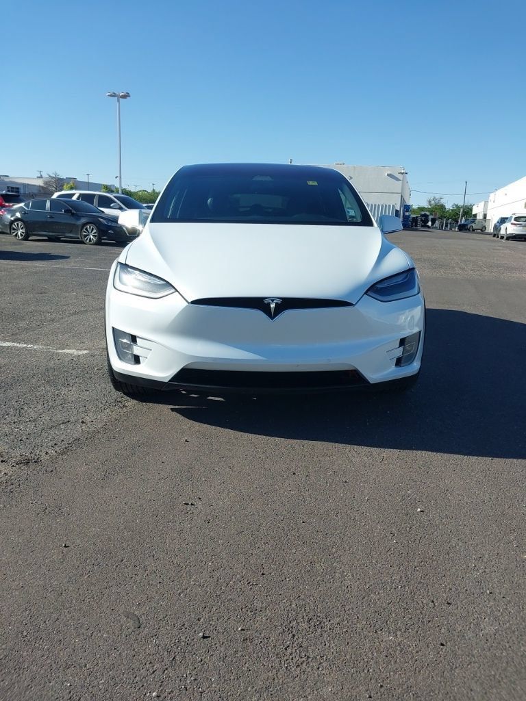 Used 2018 Tesla Model X 100D AWD/4WD image 1