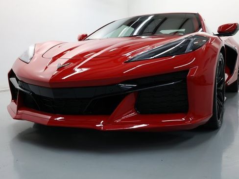 Used 2025 Chevrolet Corvette Z06 image 57