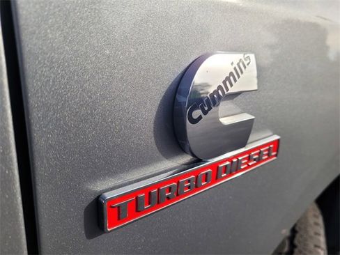 Used 2024 RAM 2500 Laramie image 31