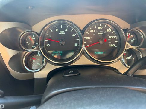 Used 2013 Chevrolet Silverado 3500 LT w/ Texas Edition image 16