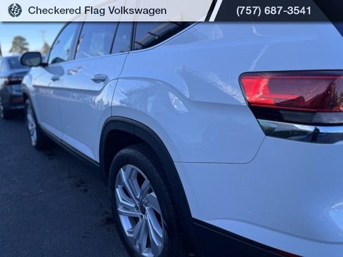 Used 2022 Volkswagen Atlas SE w/ Panoramic Sunroof Package image 8