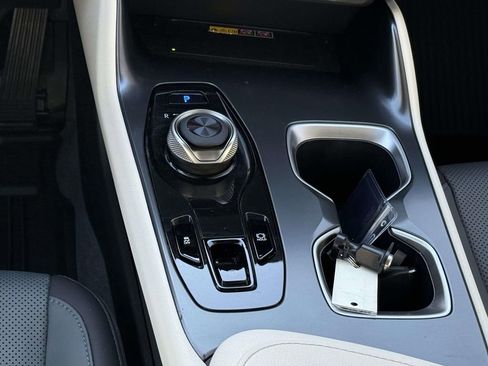 Used 2024 Lexus RZ 450e Premium image 20