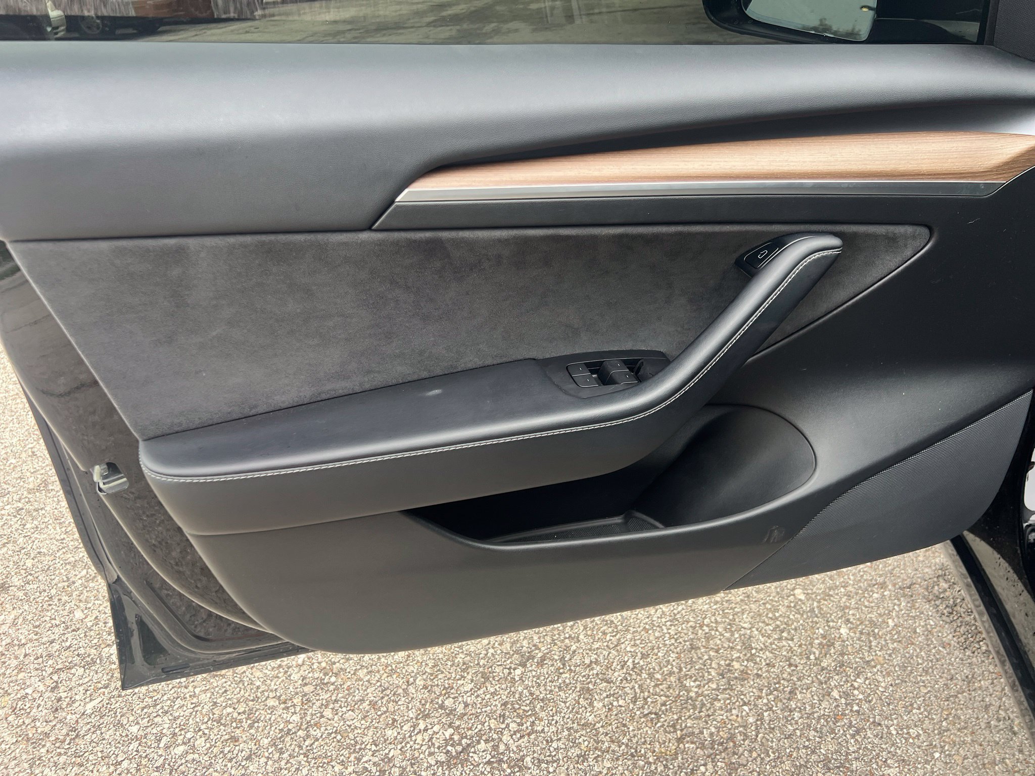 Used 2021 Tesla Model 3 Standard Range Plus RWD image 10