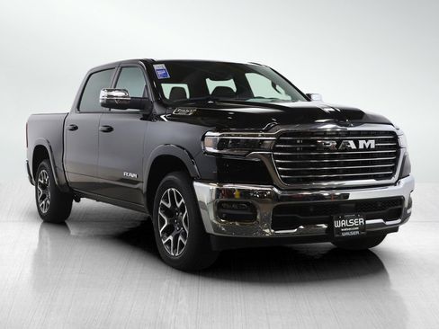 Used 2025 RAM 1500 Laramie image 7