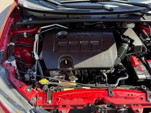 Used 2016 Toyota Corolla S Premium image 9