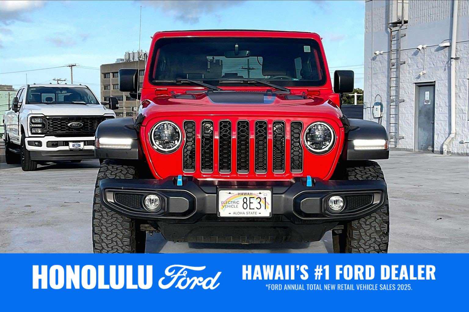 Used 2023 Jeep Wrangler Unlimited Rubicon 4xe AWD/4WD image 6