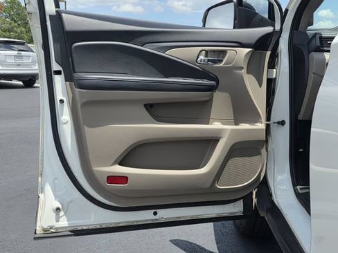 Used 2017 Honda Pilot EX-L image 14