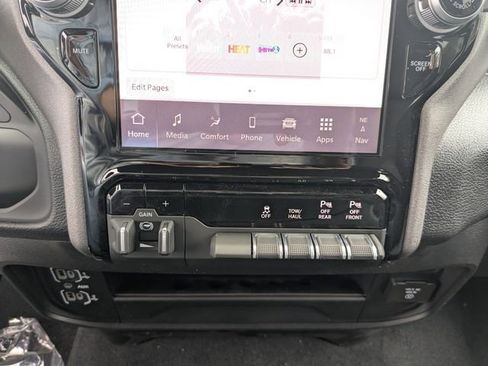 New 2026 RAM 2500 Tradesman AWD/4WD image 25