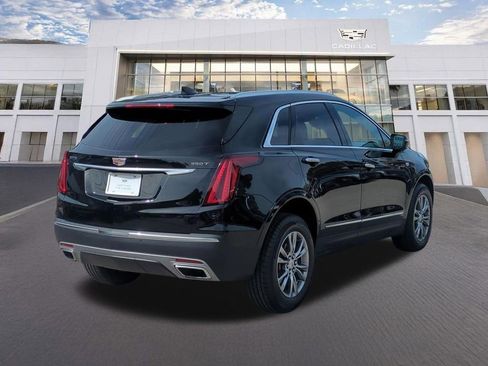 Certified 2023 Cadillac XT5 Premium Luxury FWD image 5