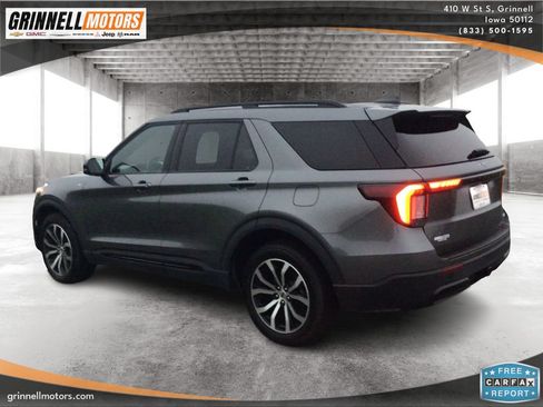 Used 2025 Ford Explorer ST-Line AWD/4WD image 7