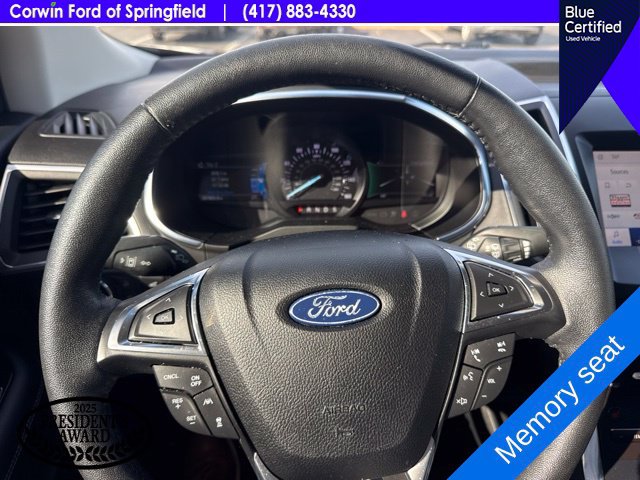 Used 2020 Ford Edge Titanium FWD image 12