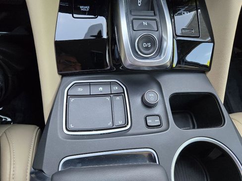 Certified 2023 Acura MDX FWD w/ Technology Package image 42