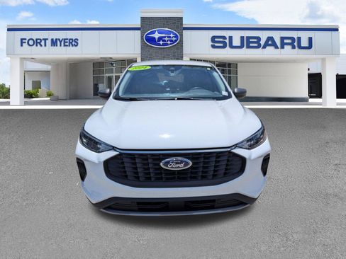 Used 2024 Ford Escape Active FWD image 9