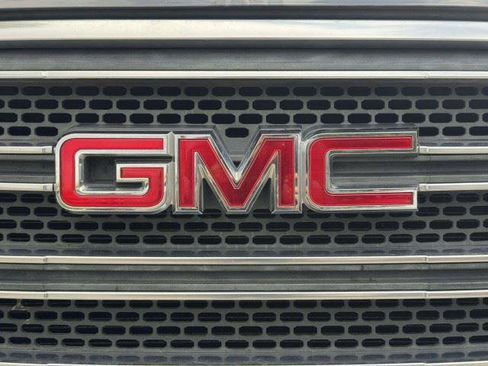 Used 2017 GMC Acadia Limited SLT AWD/4WD image 11