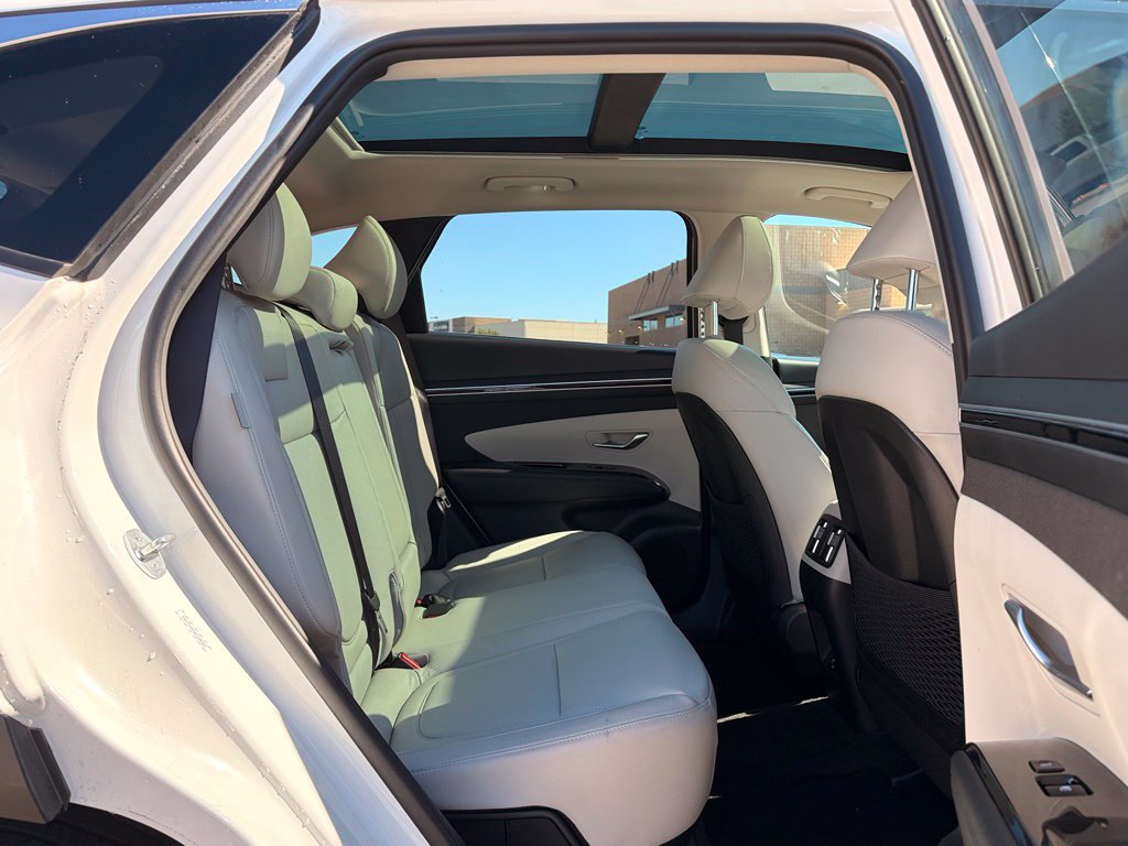 Used 2024 Hyundai Tucson Limited AWD/4WD image 15