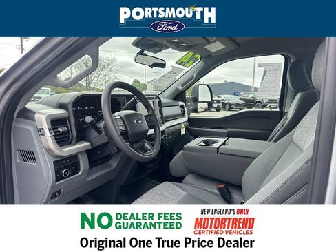 Used 2024 Ford F350 XLT w/ FX4 Off-Road Package image 3