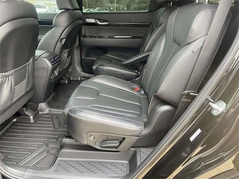 Used 2025 Hyundai Palisade Calligraphy image 9