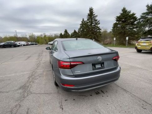 Used 2019 Volkswagen Jetta S w/ Driver Assistance Package FWD image 9