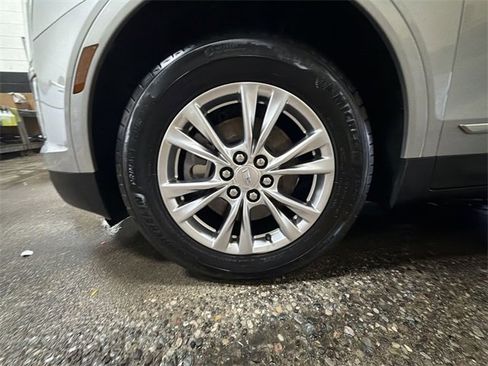 Certified 2020 Cadillac XT5 Premium Luxury w/ LPO, Floor Liner Package image 10