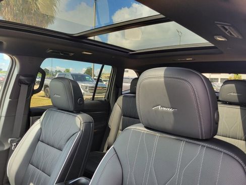 New 2026 Buick Enclave Avenir w/ Super Cruise Package image 30