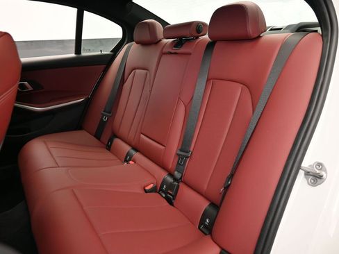 Used 2025 BMW 330i xDrive Sedan image 35