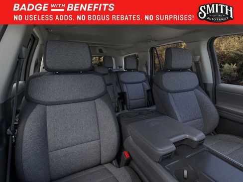 New 2026 Ford Expedition Active RWD image 11