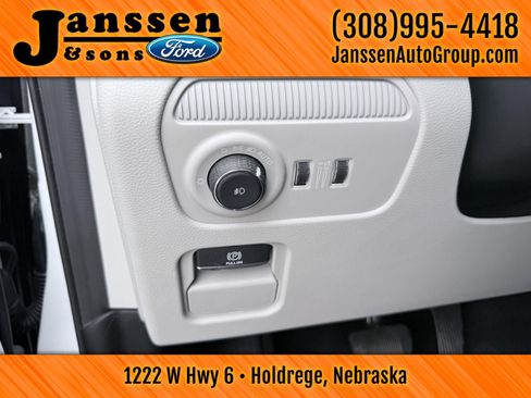 Used 2025 Jeep Wagoneer Series III w/ Premium Group I AWD/4WD image 20