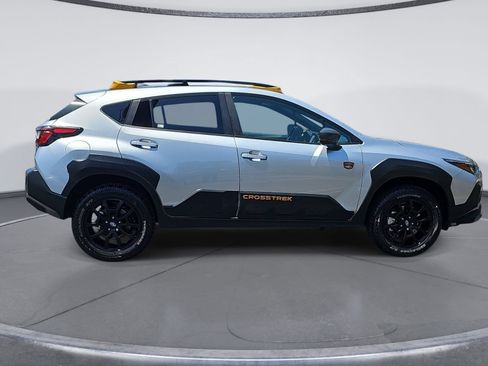 Certified 2025 Subaru Crosstrek 2.5i Wilderness w/ Crosstrek Mirror Package AWD/4WD image 2
