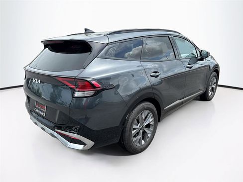 Used 2024 Kia Sportage SX image 5